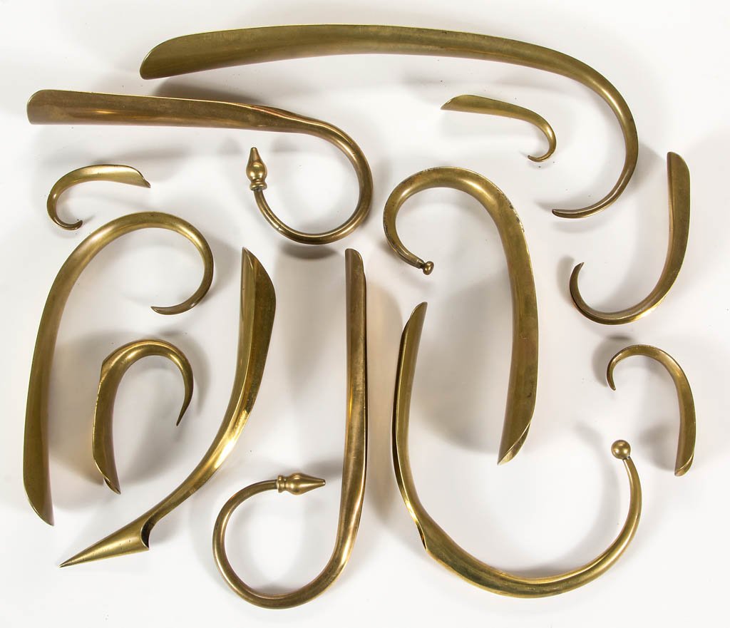 ASSORTED ENGLISH BRASS SHOE HORNS, LOT OF 12 (1 of 1)