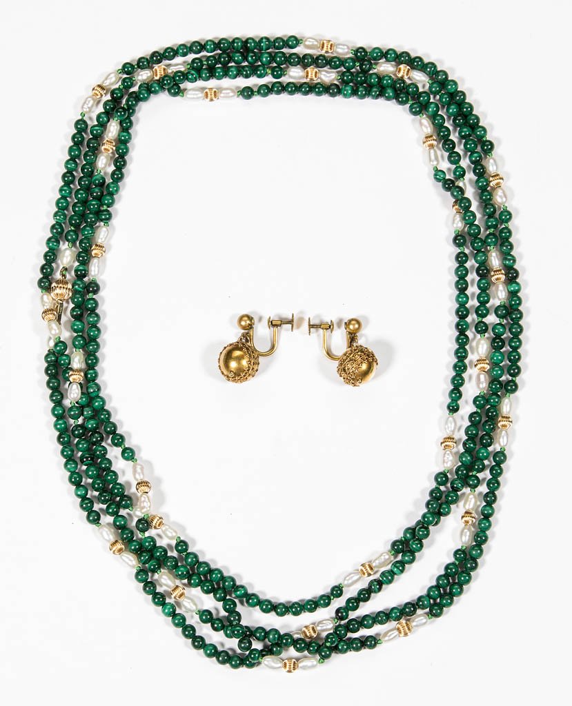 LADY'S 14K GOLD AND JADE NECKLACE (1 of 1)