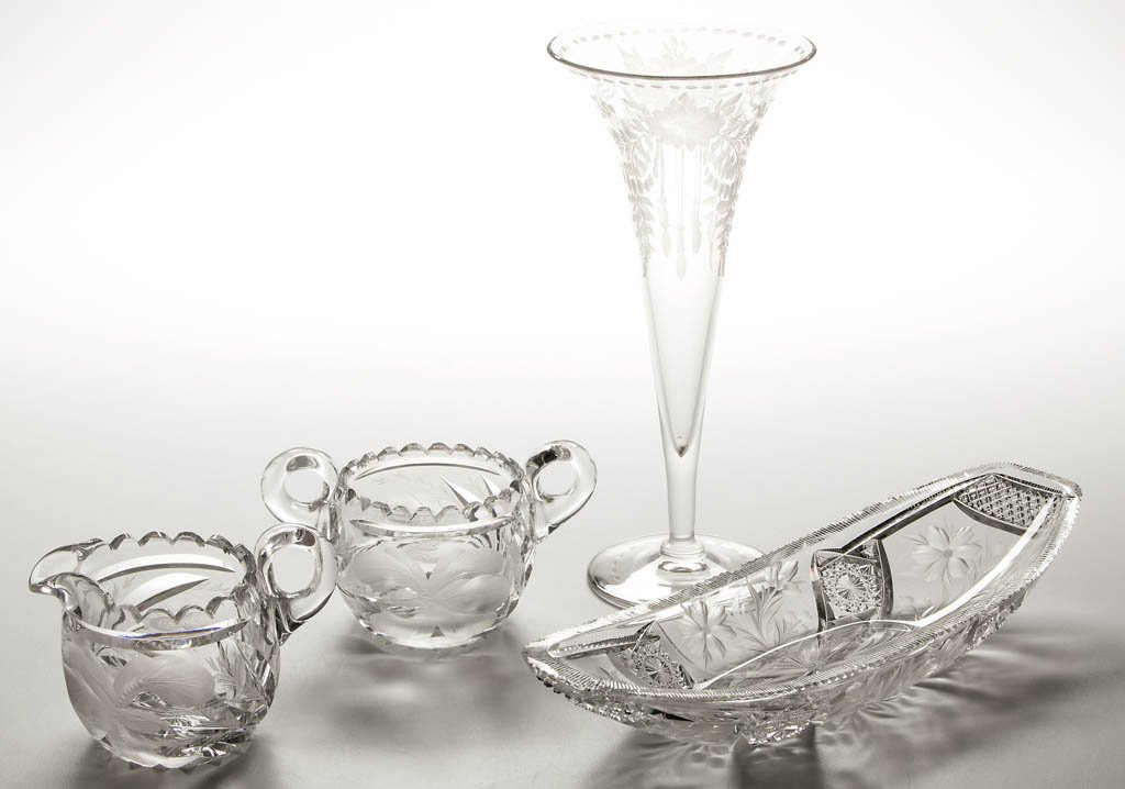 ASSORTED SIGNED CUT AND ENGRAVED TABLE ARTICLES, LOT OF (1 of 4)