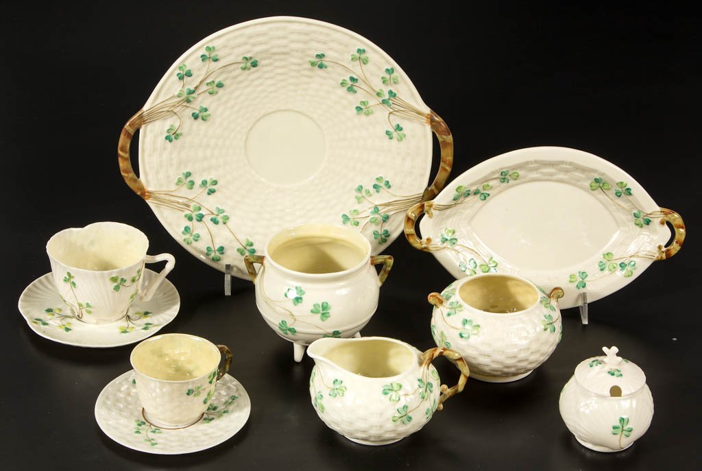 IRISH BELLEEK BLACK MARK PORCELAIN ARTICLES, LOT OF TEN (1 of 2)