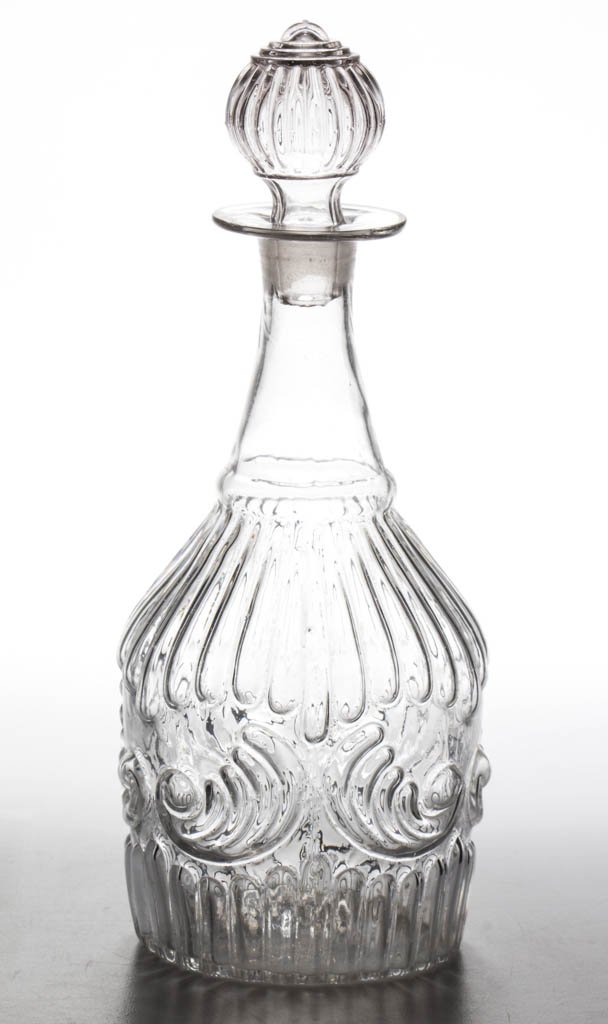 BLOWN-MOLDED GV-8 PINT DECANTER (1 of 1)