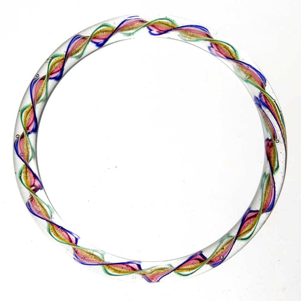 TWISTED RIBBON GLASS SOUVENIR BRACELET (1 of 1)