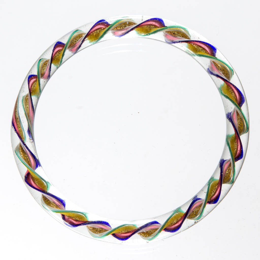 TWISTED RIBBON GLASS SOUVENIR BRACELET (1 of 1)