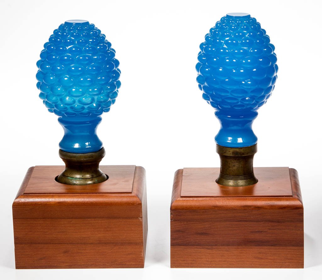 BLOWN-MOLDED OVAL HOBNAIL NEAR PAIR OF FINIALS (1 of 1)