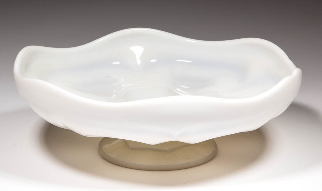 PRESSED O'HARA / LOOP LOW FOOTED BOWL (1 of 1)