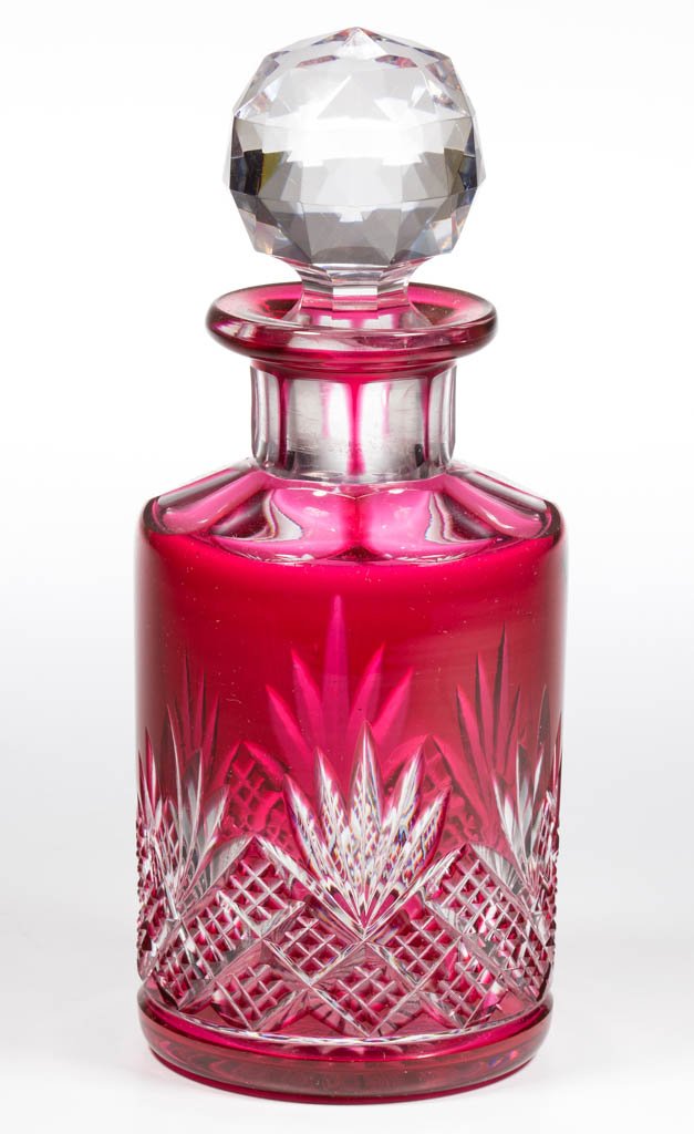 CUT OVERLAY STRAWBERRY DIAMOND AND FAN COLOGNE BOTTLE (1 of 1)