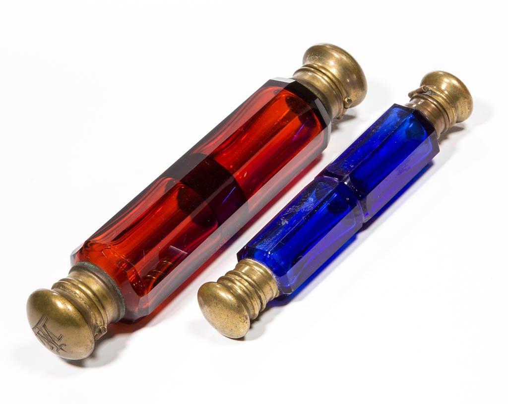 PANEL-CUT DOUBLE-END SCENT BOTTLES, LOT OF TWO (1 of 1)