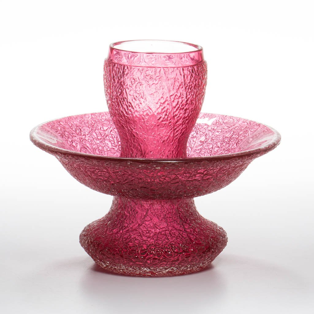 OVERSHOT DIMINUTIVE FLOWER STAND / EPERGNE (1 of 1)