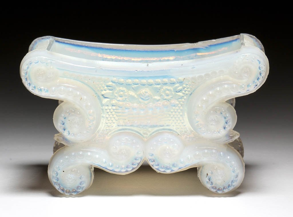 BS-3A BEADED SCROLL AND BASKET OF FLOWERS PRESSED OPEN (1 of 1)