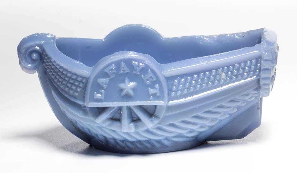 BT-4D "LAFAYET" STEAMBOAT PRESSED OPEN SALT (1 of 1)