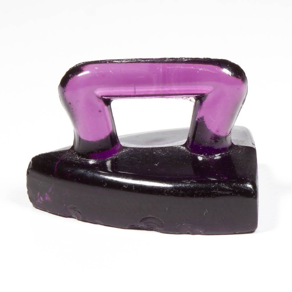 PRESSED TOY FLAT IRON (1 of 1)