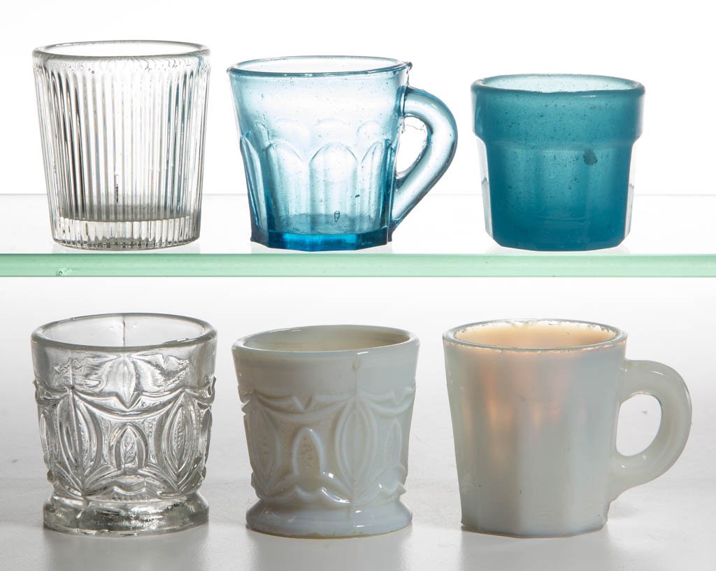 ASSORTED PRESSED TOY TUMBLERS / MUGS, LOT OF SIX (1 of 1)