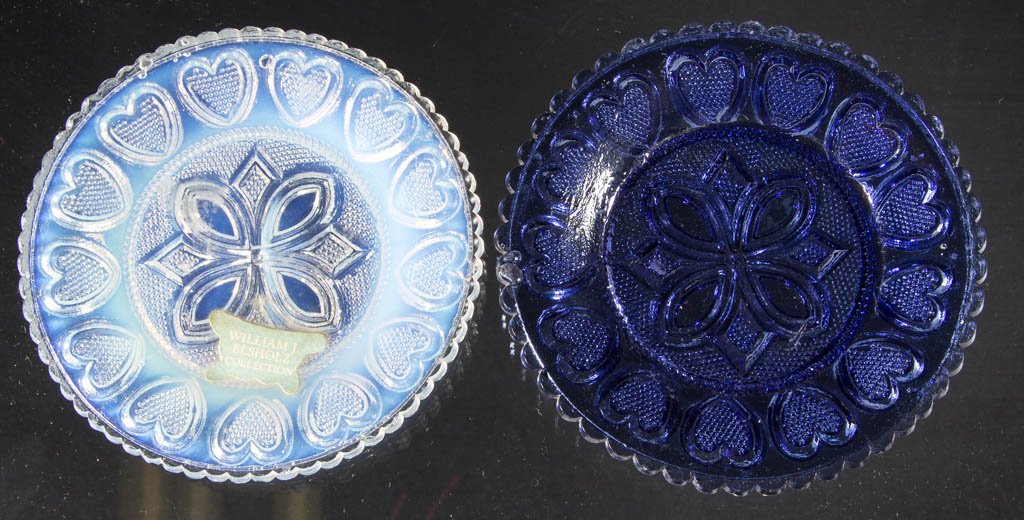 LEE/ROSE NO. 465-F AND 465-J CUP PLATES, LOT OF TWO: LEE/ROSE NO. 465-F AND 465-J CUP PLATES, LOT OF TWO, fiery opalescent and violet-blue, 63 even scallops and 48 even scallops. Scarce and rare. Boston & Sandwich Glass Co. and others. 1835-1850. 3 3/8"