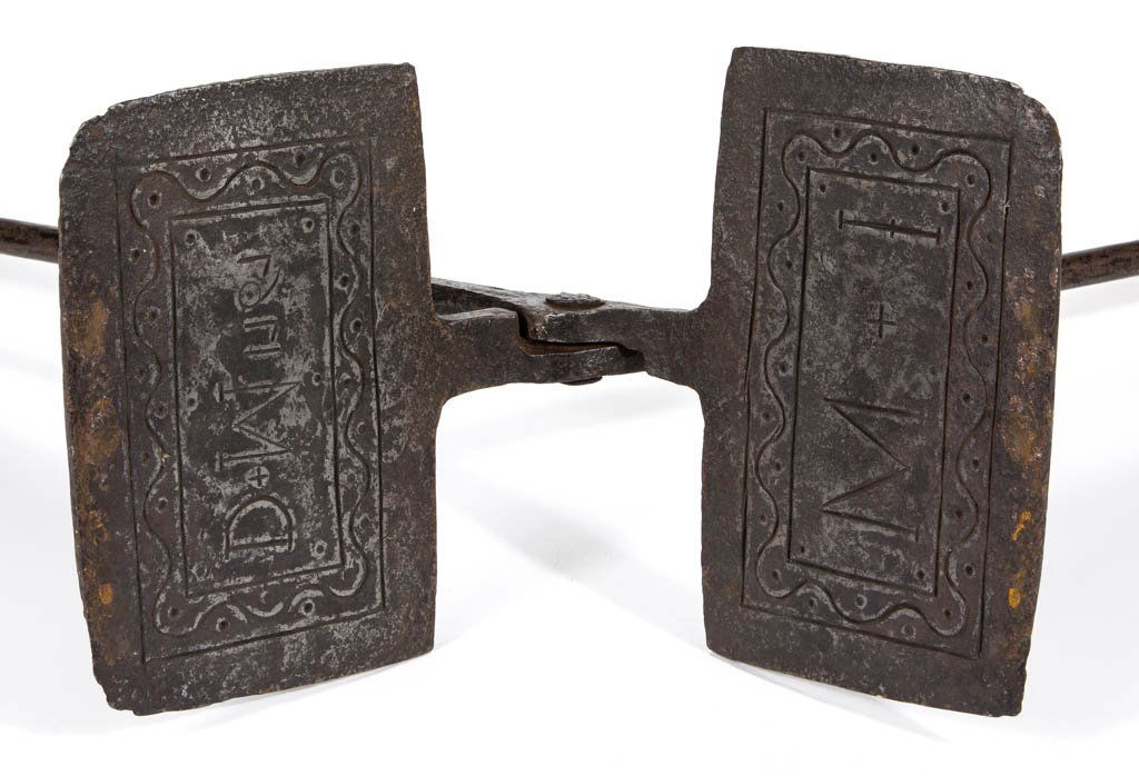SIGNED WROUGHT- AND CAST-IRON WAFER IRON (1 of 2)