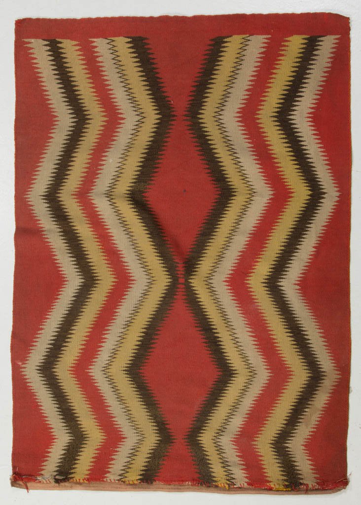 NATIVE AMERICAN / NAVAJO WEAVING / RUG (1 of 2)