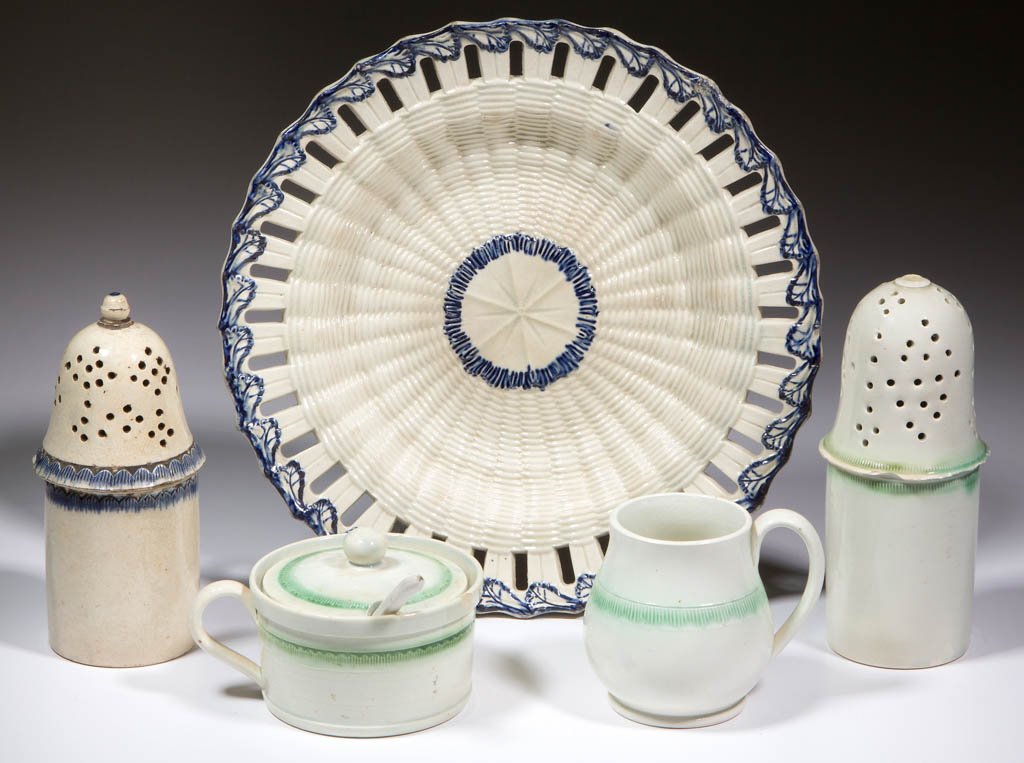 ENGLISH CREAMWARE / PEARLWARE CERAMIC ARTICLES, LOT OF (1 of 1)