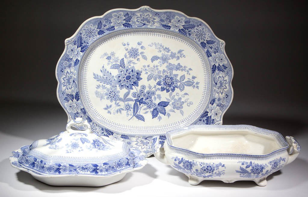 ENGLISH TRANSFER-PRINTED CERAMIC SERVING ARTICLES, LOT (1 of 1)