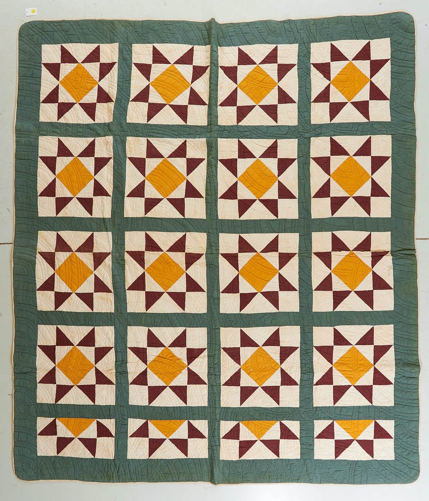 NORTH CAROLINA "LEMOYNE STAR" PIECED QUILT (1 of 3)