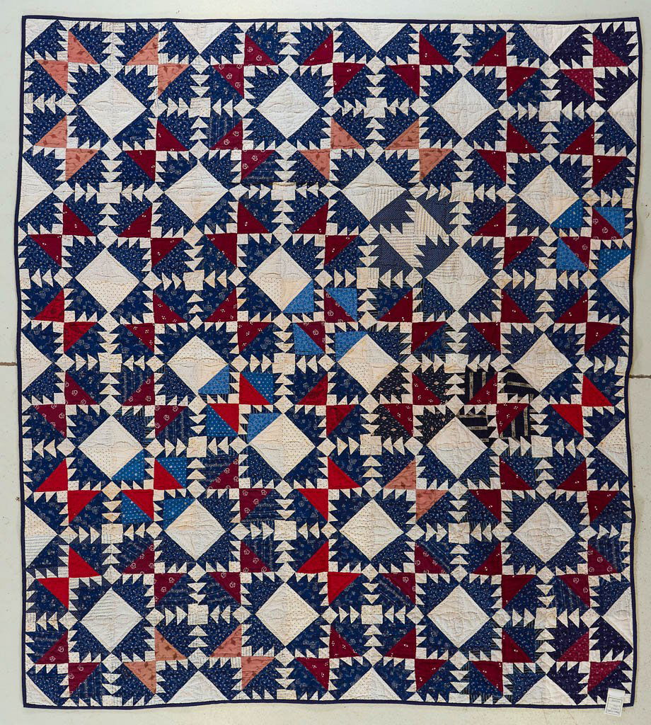 AMERICAN "BRIDE'S PUZZLE" / "WINDMILL" PIECED QUILT (1 of 3)