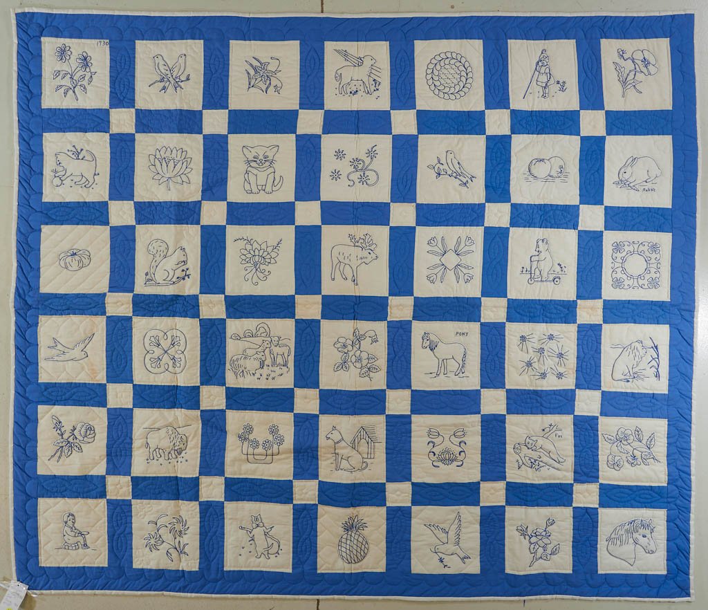 AMERICAN PICTORIAL ALBUM EMBROIDERED QUILT (1 of 4)