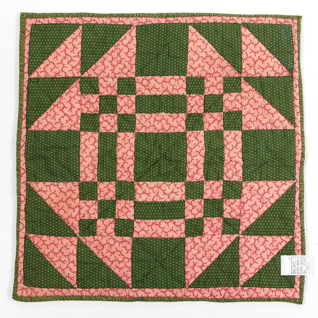 PENNSYLVANIA PIECED DOLL QUILT (1 of 1)