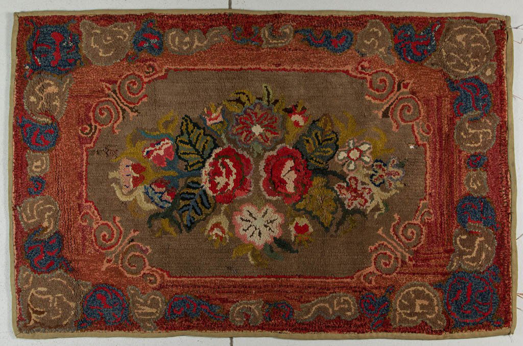 AMERICAN FLORAL HOOKED AND SHIRRED RUG (1 of 3)