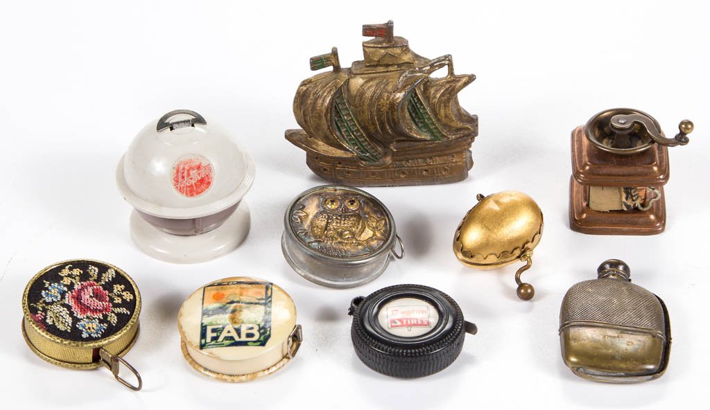 ASSORTED FIGURAL AND ADVERTISING SEWING TAPE MEASURERS, (1 of 1)