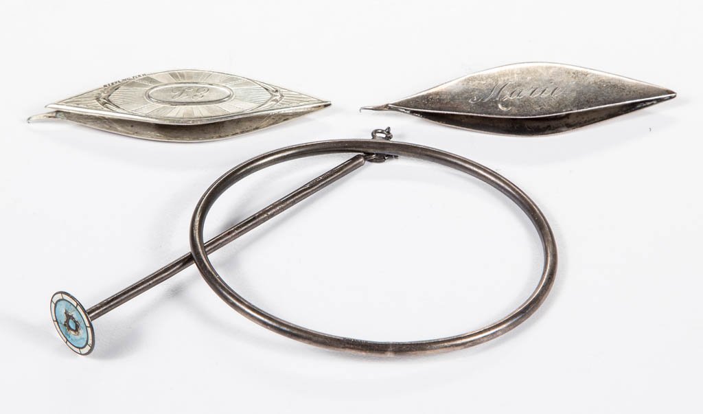 STERLING SILVER SEWING ARTICLES, LOT OF THREE (1 of 1)