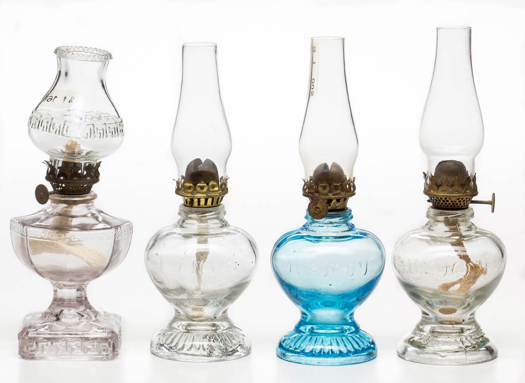 ASSORTED PATTERN MINIATURE LAMPS, LOT OF FOUR (1 of 1)