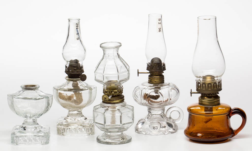 ASSORTED PATTERN MINIATURE LAMPS, LOT OF FIVE (1 of 1)