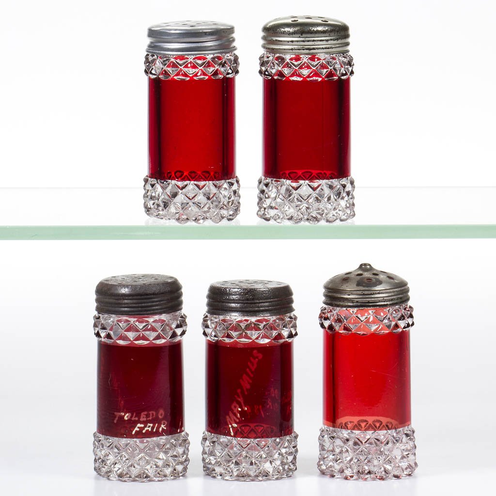 PAVONIA - RUBY-STAINED SALT AND PEPPER SHAKERS, LOT OF (1 of 1)