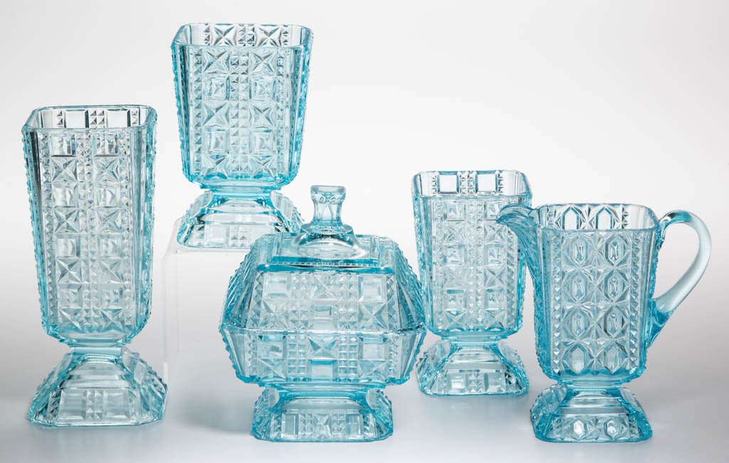 VALENCIA WAFFLE / ADAMS NO. 85 FIVE-PIECE TABLE SET (1 of 1)