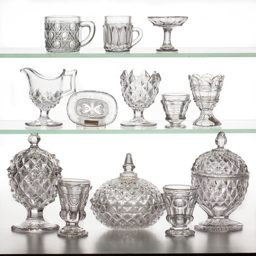 ASSORTED PATTERN CHILDREN'S TOY ARTICLES, LOT OF 13 (1 of 1)