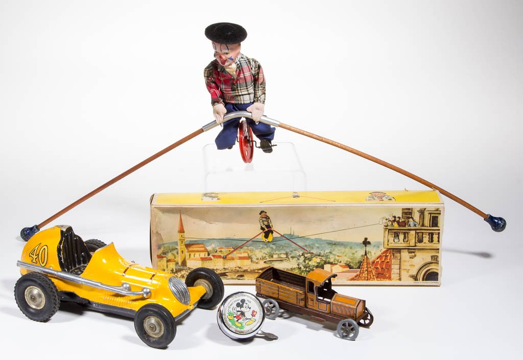 ASSORTED VINTAGE TOYS, LOT OF FOUR (1 of 1)