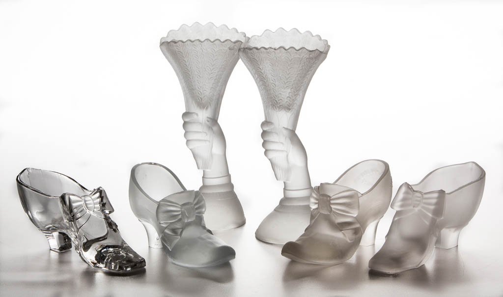 ASSORTED EXPOSITION / WORLD'S FAIR GLASS FIGURAL (1 of 1)