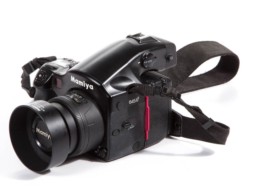 MAMIYA 645 AF CAMERA (1 of 6)
