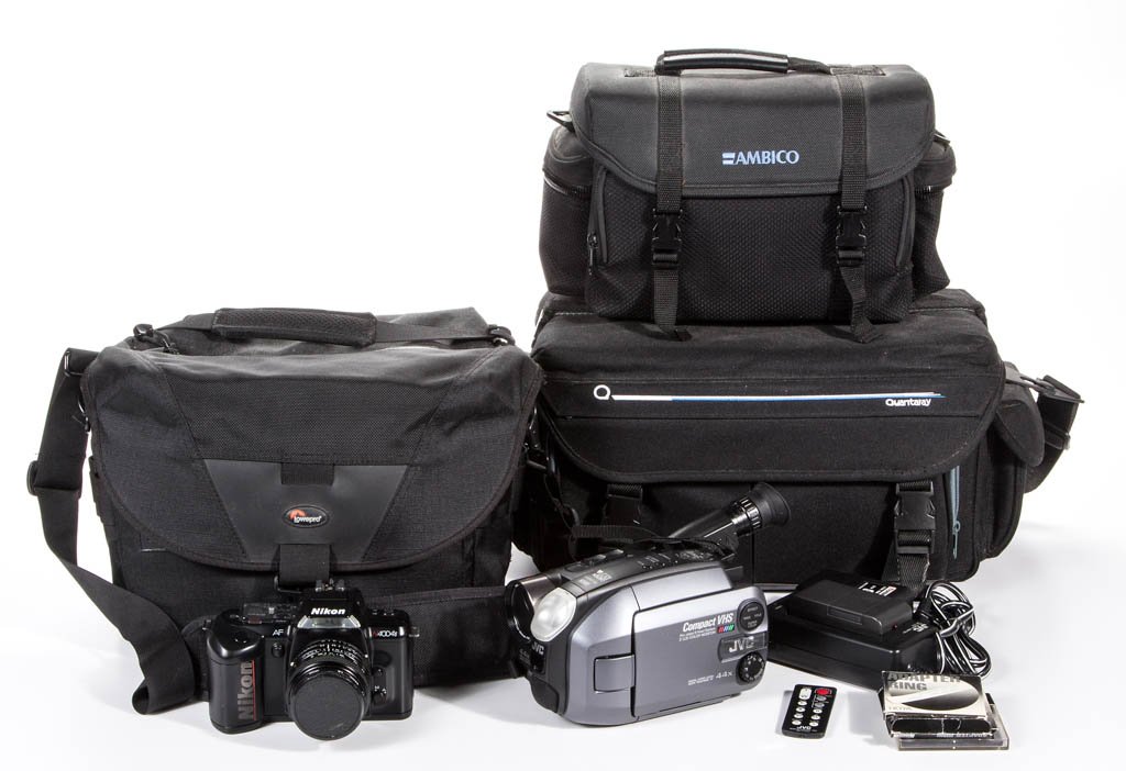 ASSORTED PHOTOGRAPHY AND VIDEO CAMERA ARTICLES, LOT OF (1 of 1)