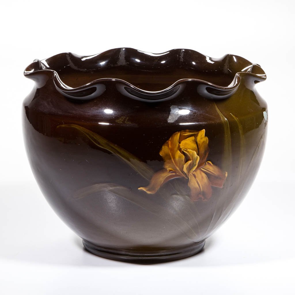 WELLER ART POTTERY JARDINERE (1 of 3)