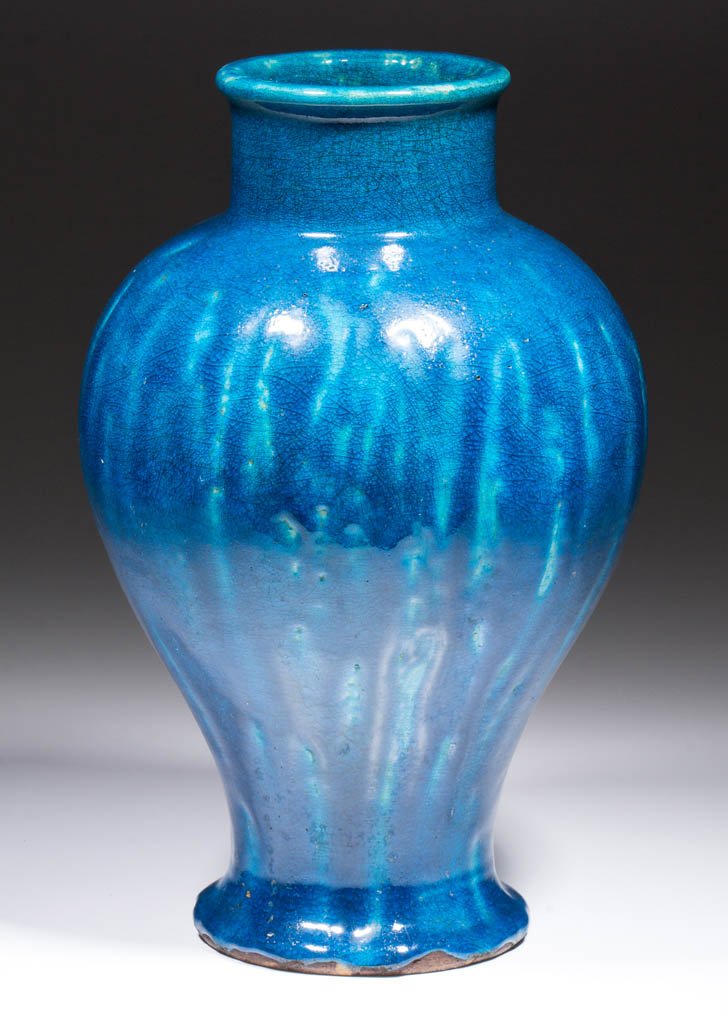 AMERICAN VOLKMAR LARGE CERAMIC VASE (1 of 3)