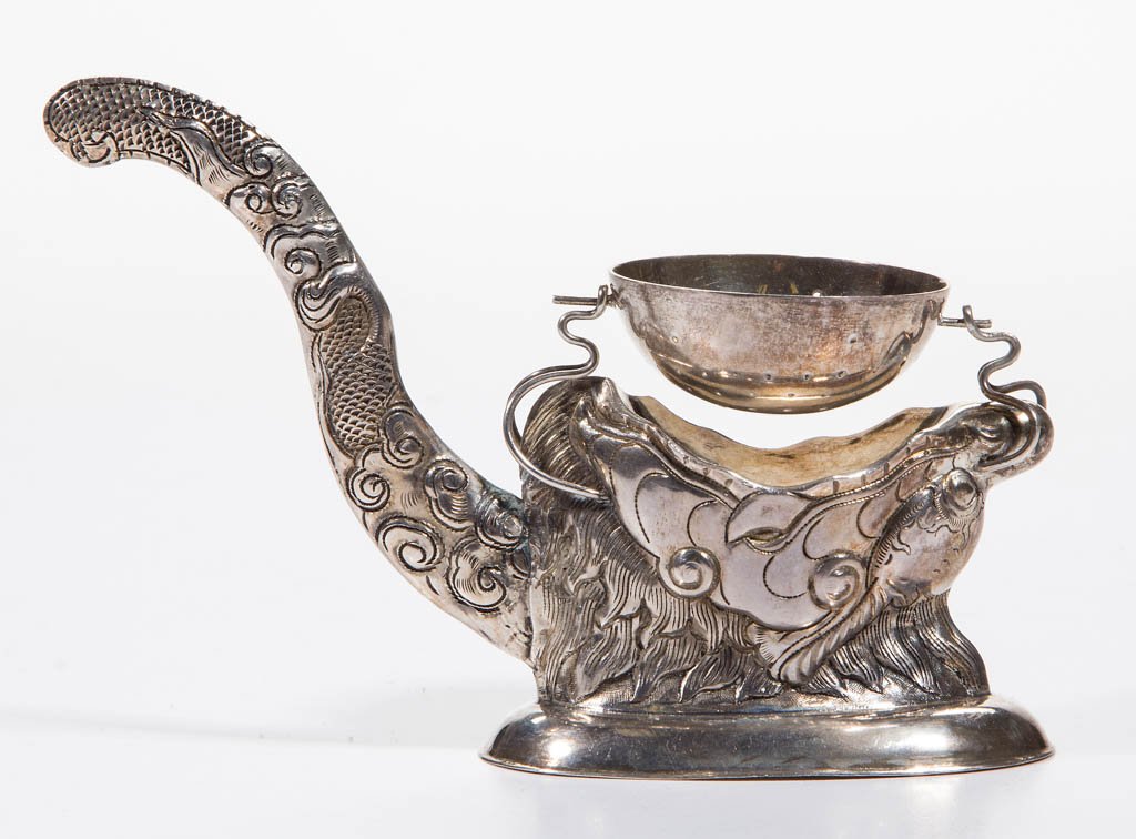 VIETNAMESE / RUSSIAN COIN SILVER FIGURAL TEA STRAINER (1 of 1)