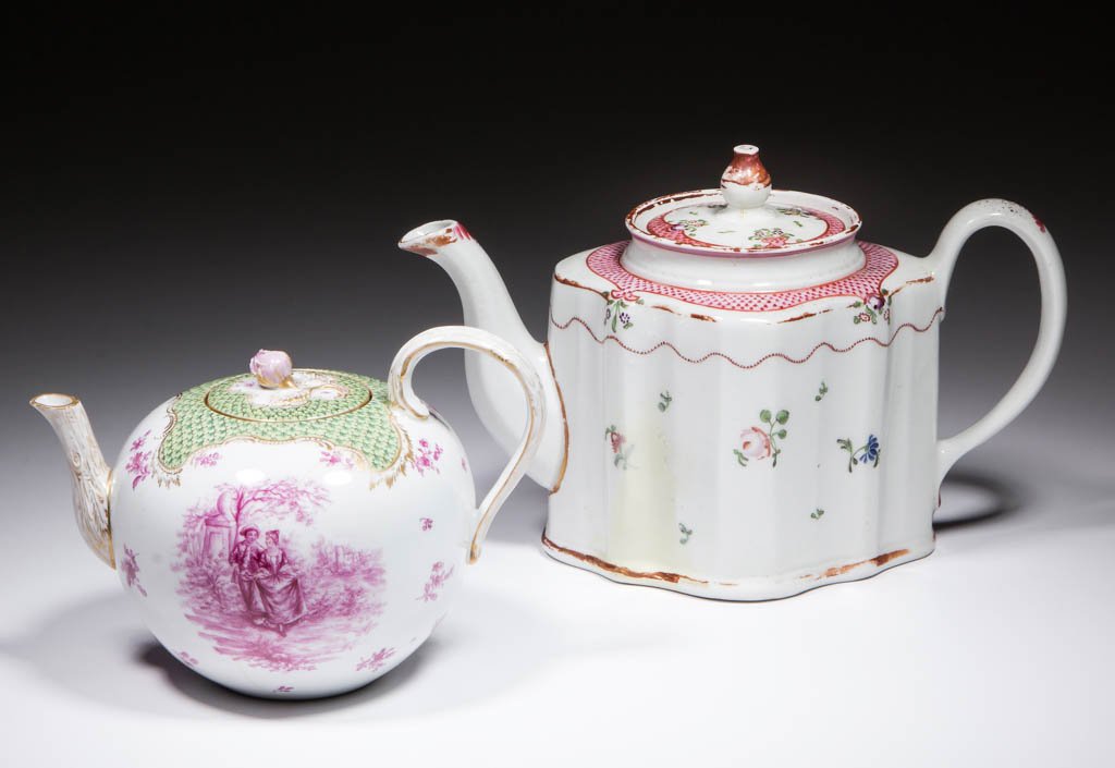 ENGLISH NEW HALL PORCELAIN TEAPOT (1 of 1)
