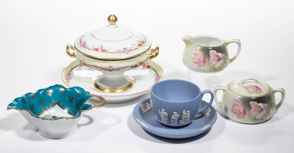 ASSORTED CERAMIC ARTICLES, LOT OF SEVEN (1 of 1)