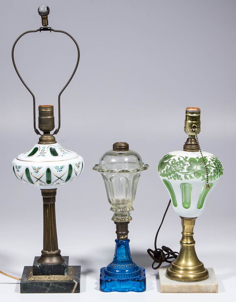 ASSORTED REPRODUCTION GLASS KEROSENE STAND LAMPS, LOT (1 of 1)