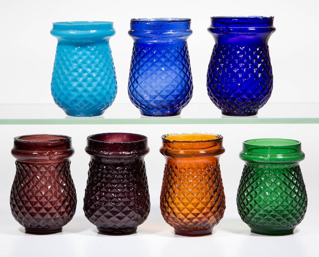 ASSORTED DIAMOND-PATTERN GLASS CHRISTMAS LIGHTS, LOT OF (1 of 1)