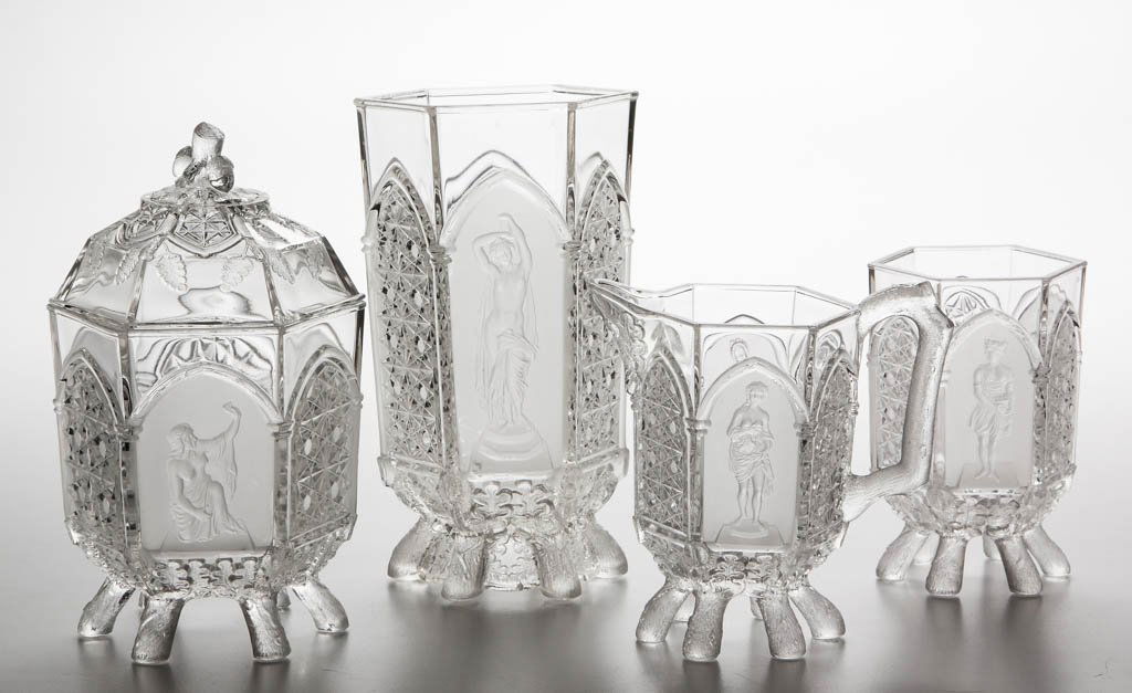 CLASSIC / GILLINDER NO. 403 (OMN) TABLE ARTICLES, LOT (1 of 1)