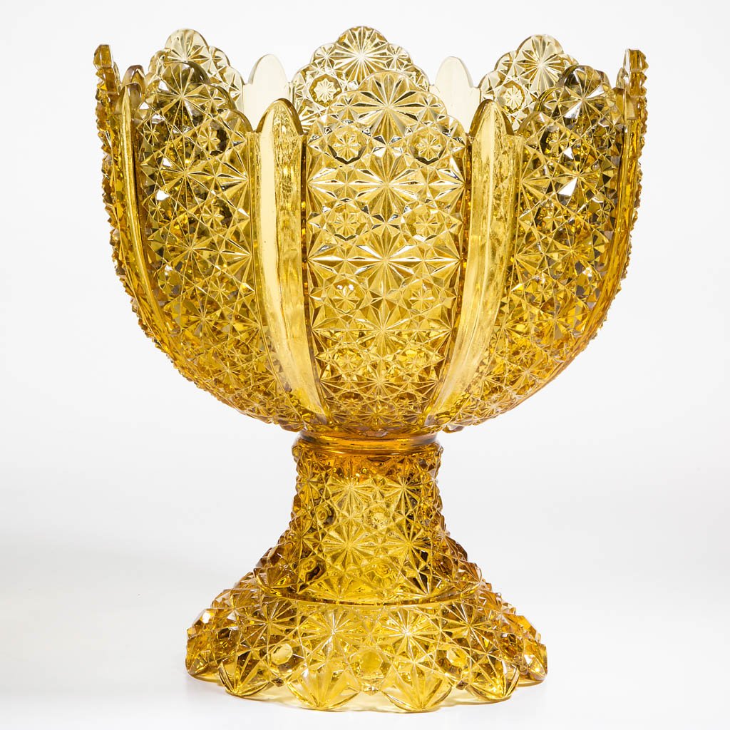 DUNCAN ELLROSE (OMN) FOOTED BOWL: DUNCAN ELLROSE (OMN) FOOTED BOWL, amber, straight rim. Geo. Duncan & Sons, Pittsburgh, PA. Pattern introduced in 1885. 10 5/8" HOA, 9 1/8" D rim. Undamaged with minor pattern roughness, as made. Prove