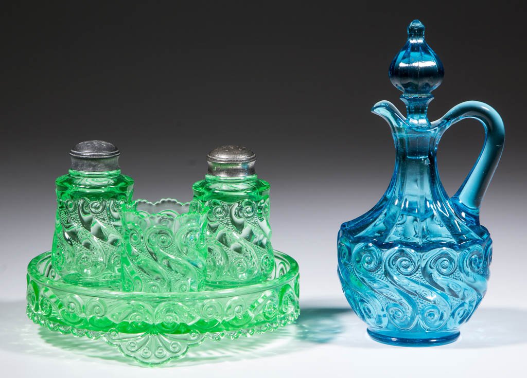 NATIONAL / S-REPEAT ASSEMBLED FIVE-PIECE CONDIMENT SET (1 of 1)