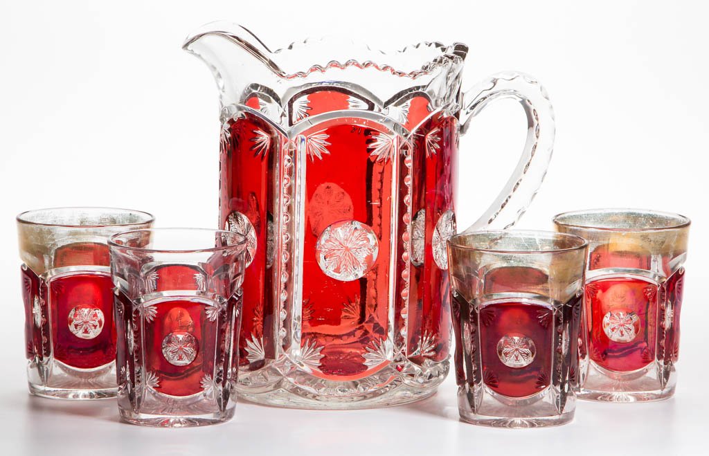 FROST CRYSTAL / PEERLESS (OMN) - RUBY-STAINED (1 of 1)