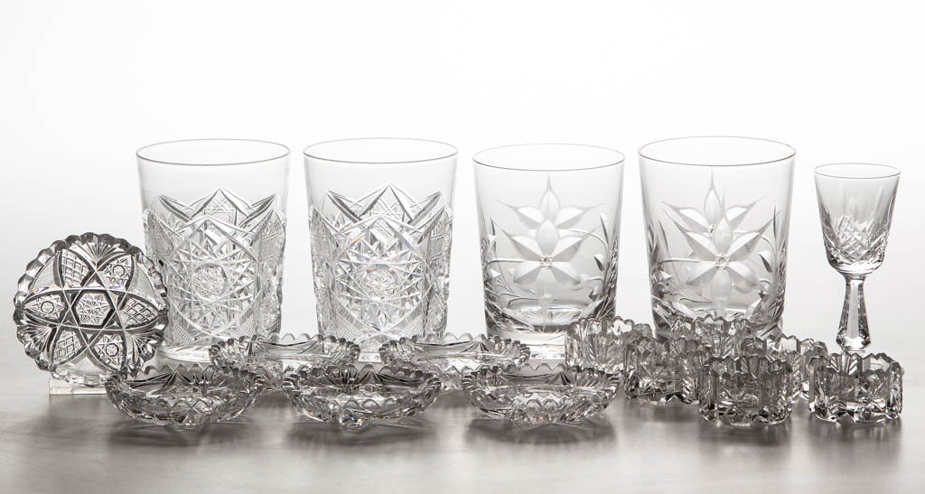 ASSORTED CUT GLASS ARTICLES, LOT OF 14: ASSORTED CUT GLASS ARTICLES, LOT OF 14, colorless, including a set of six brilliant cut butter pats and a set of six individual salt cellars. Late 19th/first half 20th century. Various sizes. Chip to 
