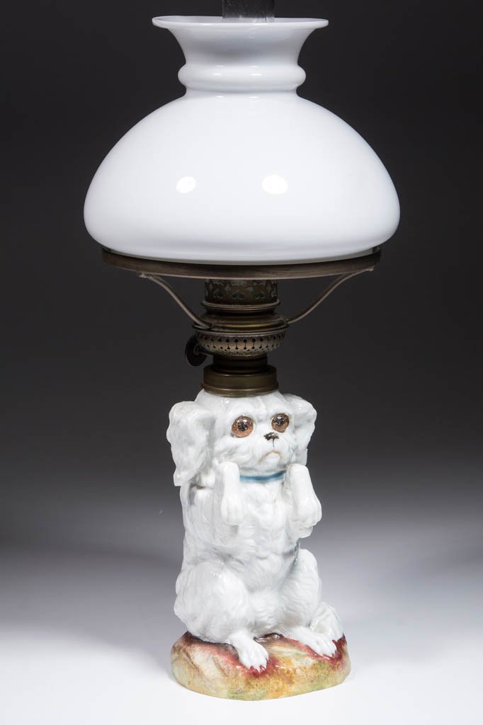 PORCELAIN DOG FIGURAL MINIATURE LAMP (1 of 1)
